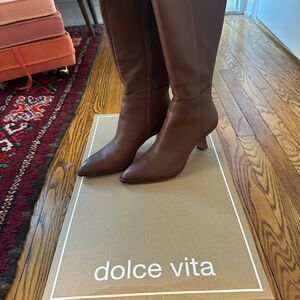 Dolce Vita Women's Brown Auggie Boots